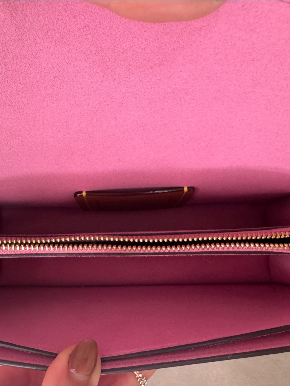 ๐ Coach Fuchsia Pink Leather Small Tabby 20- Gold C-Clasp. Like ๐ - Picture 6 of 13